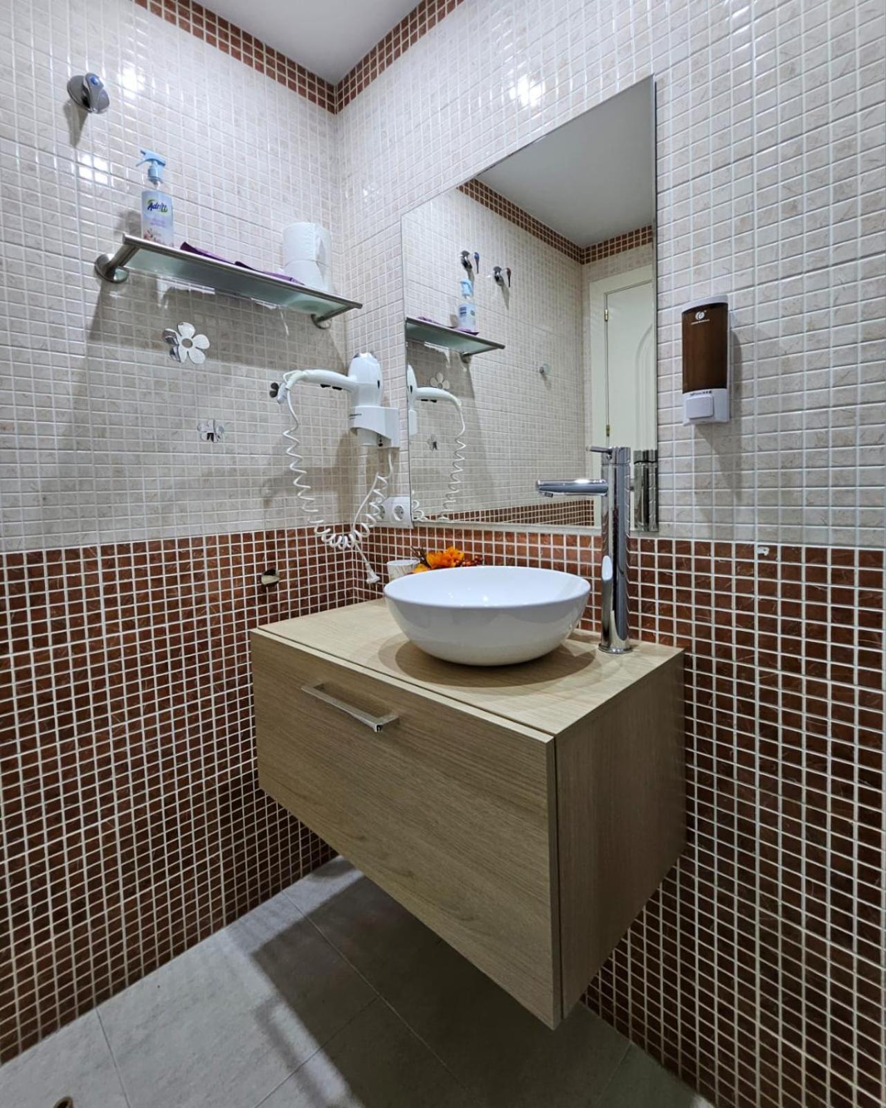 Apartamento Vilallonga Φιγκέρες Εξωτερικό φωτογραφία